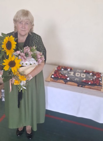 Lādezera bibliotēkai-100